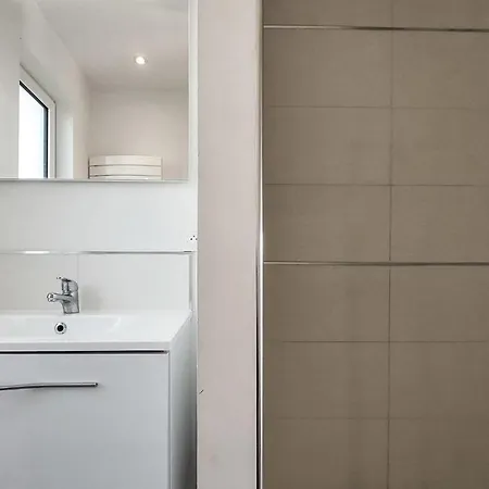 Amazing In With Wifi